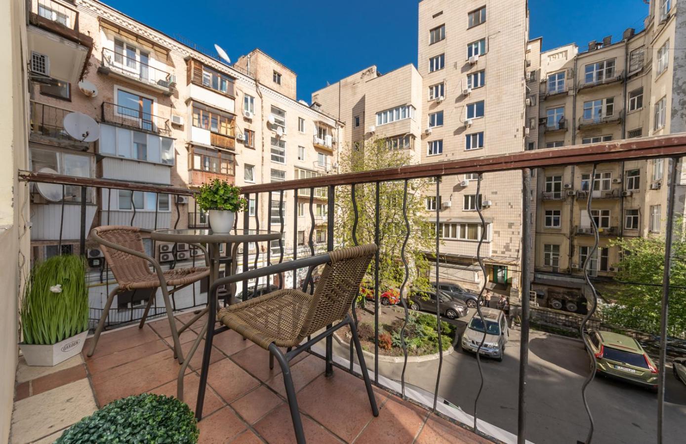 Apartment On Maidan, Khreschatyk 4 Street Kiev Ngoại thất bức ảnh